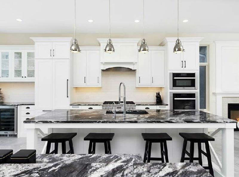 次卧的雙床設計是屋主為自己的雙胞胎孩子所準備的。